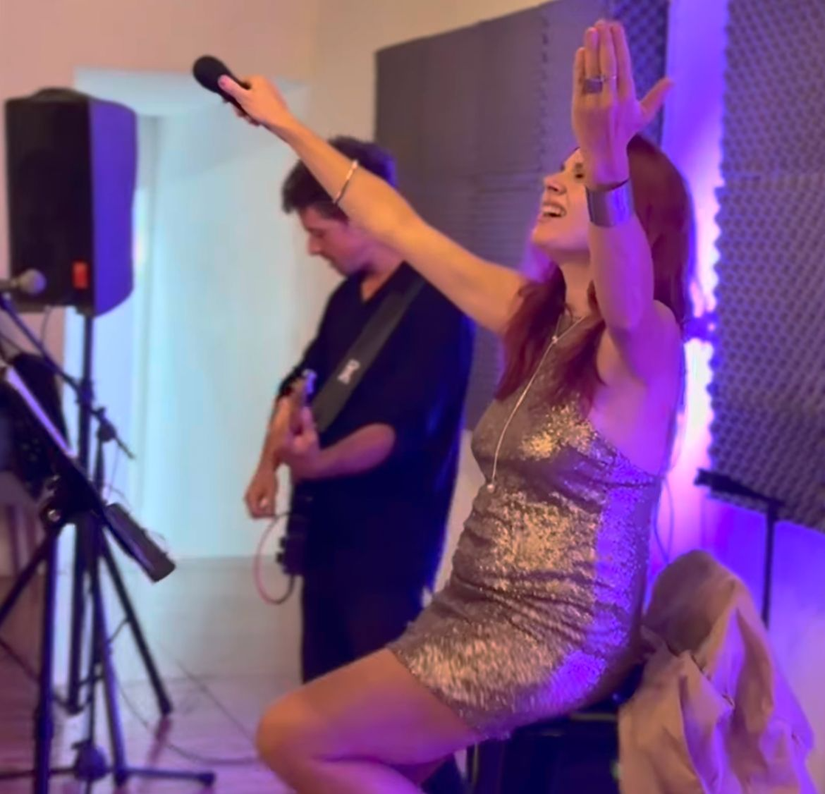 Buscando el tono trae la música de Fabiana Cantilo