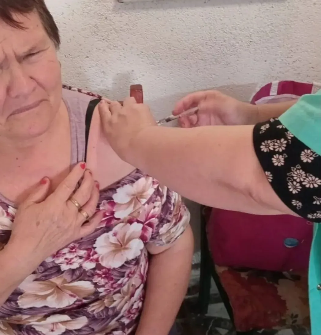 En qué lugares vacunan contra el dengue a personas de entre 15 y 59 años