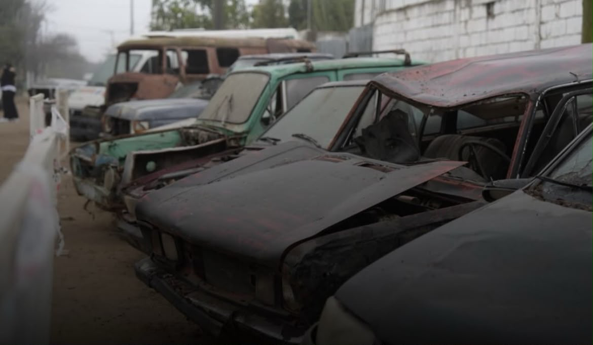 Villa María compactará 80 autos y 10 motos abandonados en las calles
