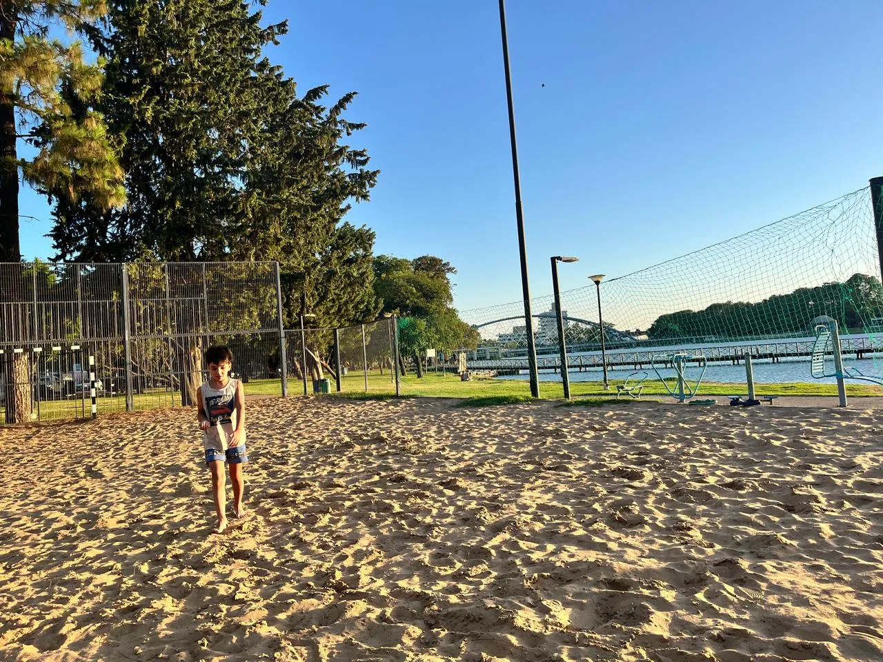 Ya se palpitan los Torneos Nocturnos de Handball y Voley de Playa